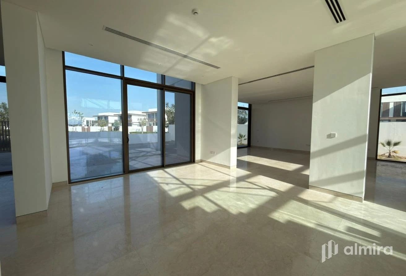 Move In Ready | Single Row Corner | Brand New
