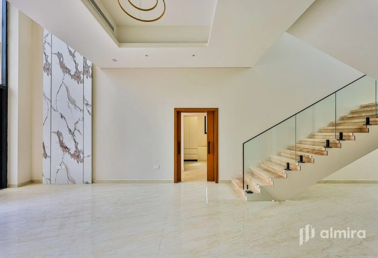 Brand New | Ready To Move In | High-End Finishing