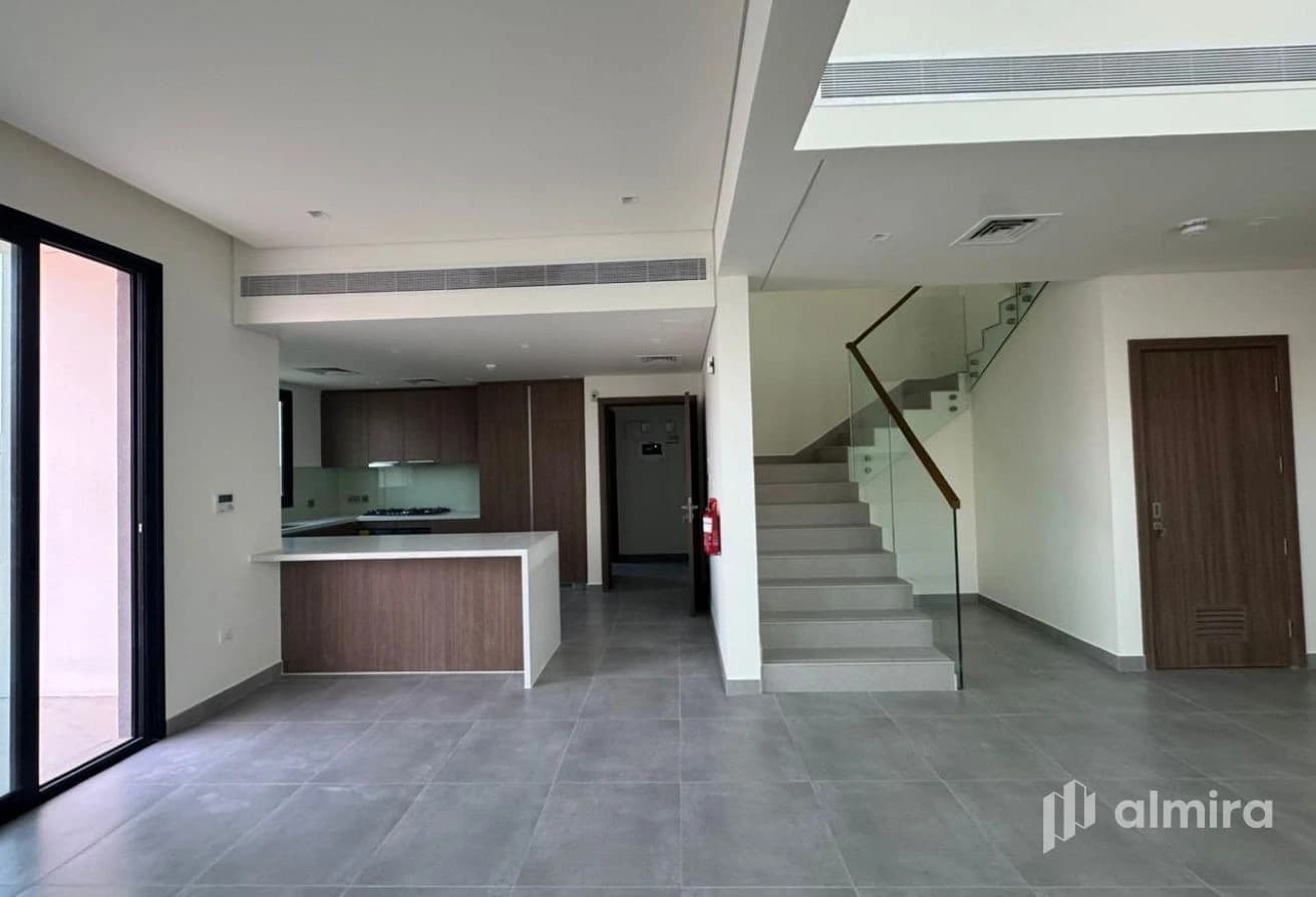 Single Row | Next to Golf Course | 4XS Type