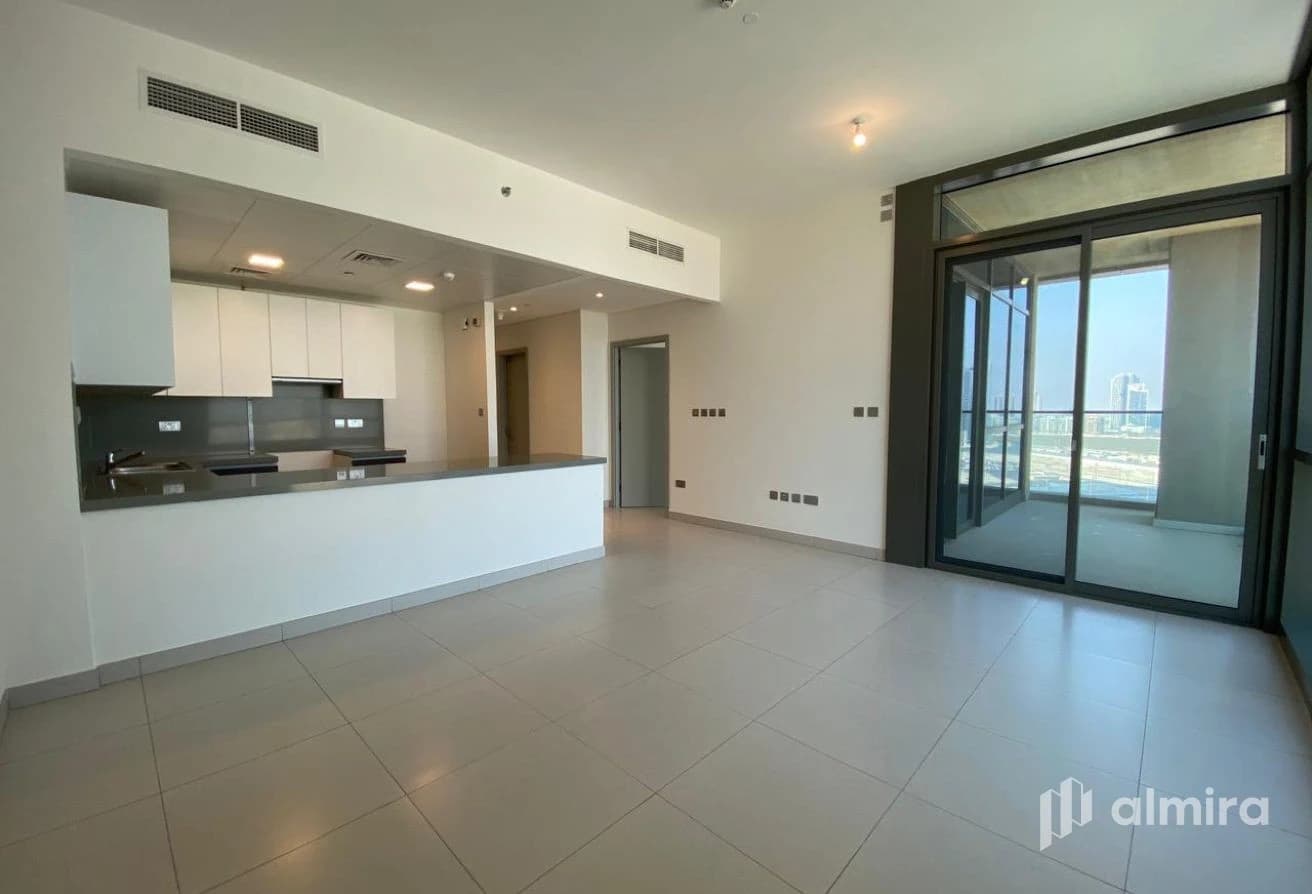 High Floor | Vacant | Prime Location