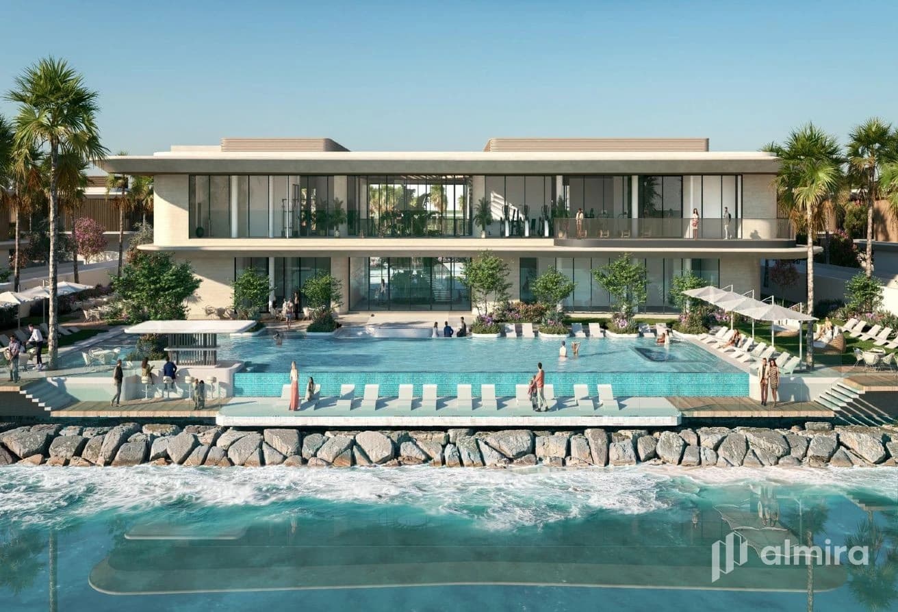 Single Row | 5BR+Maids Room | Waterfront Living