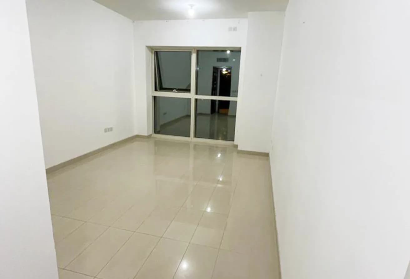 Canal View | High Floor | Spacious Layout