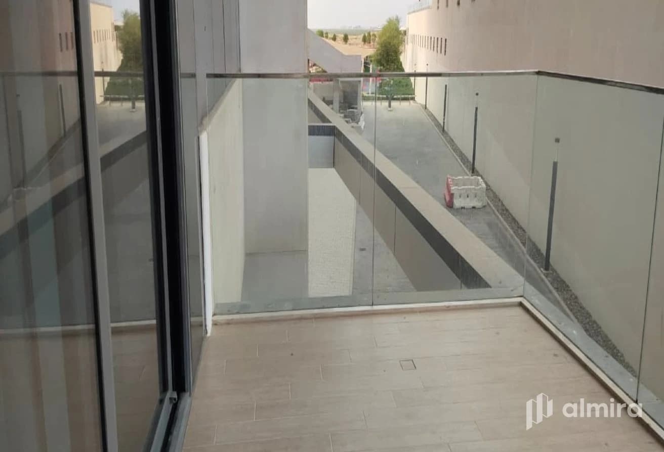 Furnished | 1BR with Powder Room | Prime Location