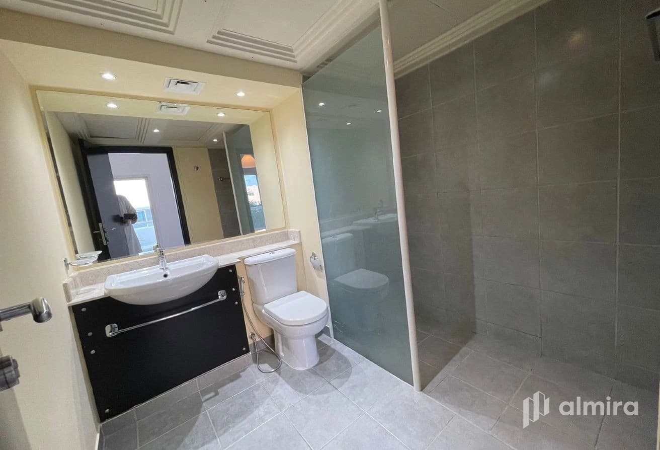 Highly Maintained | Spacious TH | Family Community