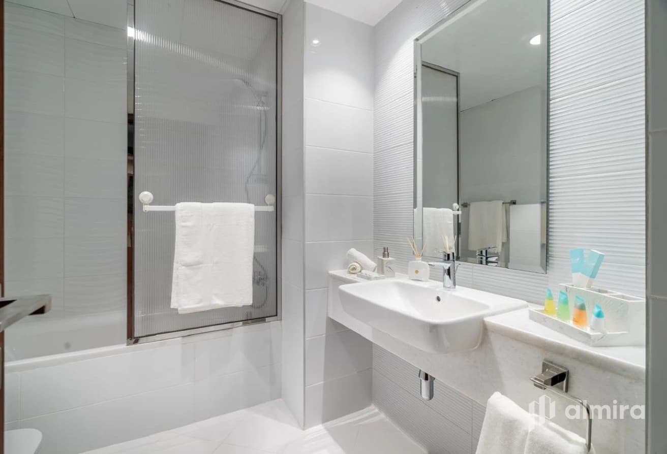 Furnished | Partial Sea View | Prime Location