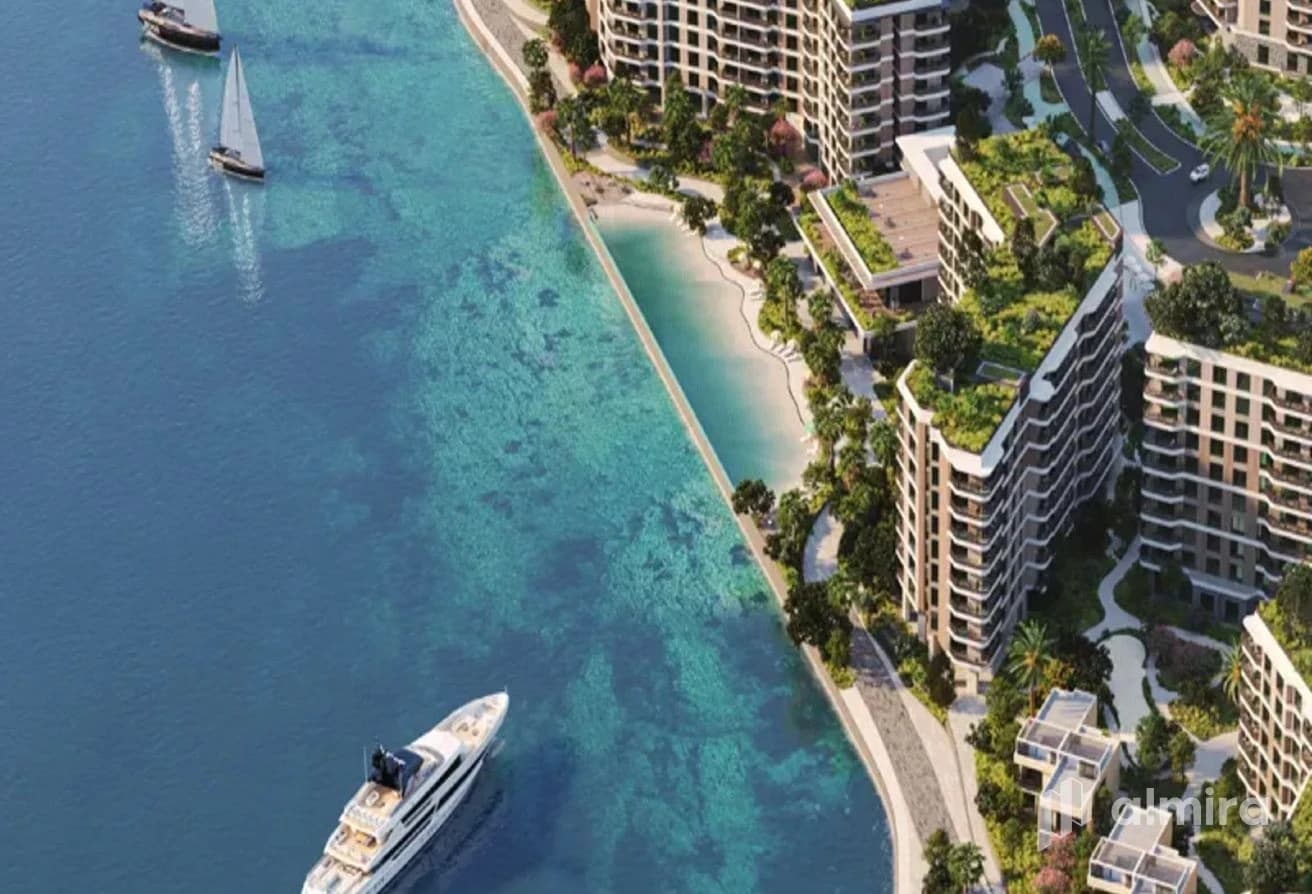 Hot Deal | Corner Unit | Direct Canal View