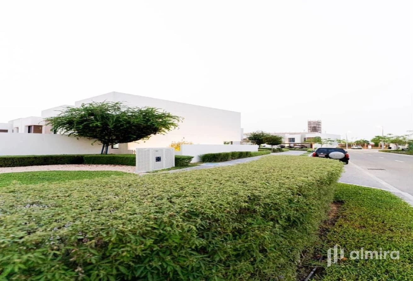 Corner Unit | Hot Deal | Ready To Move In