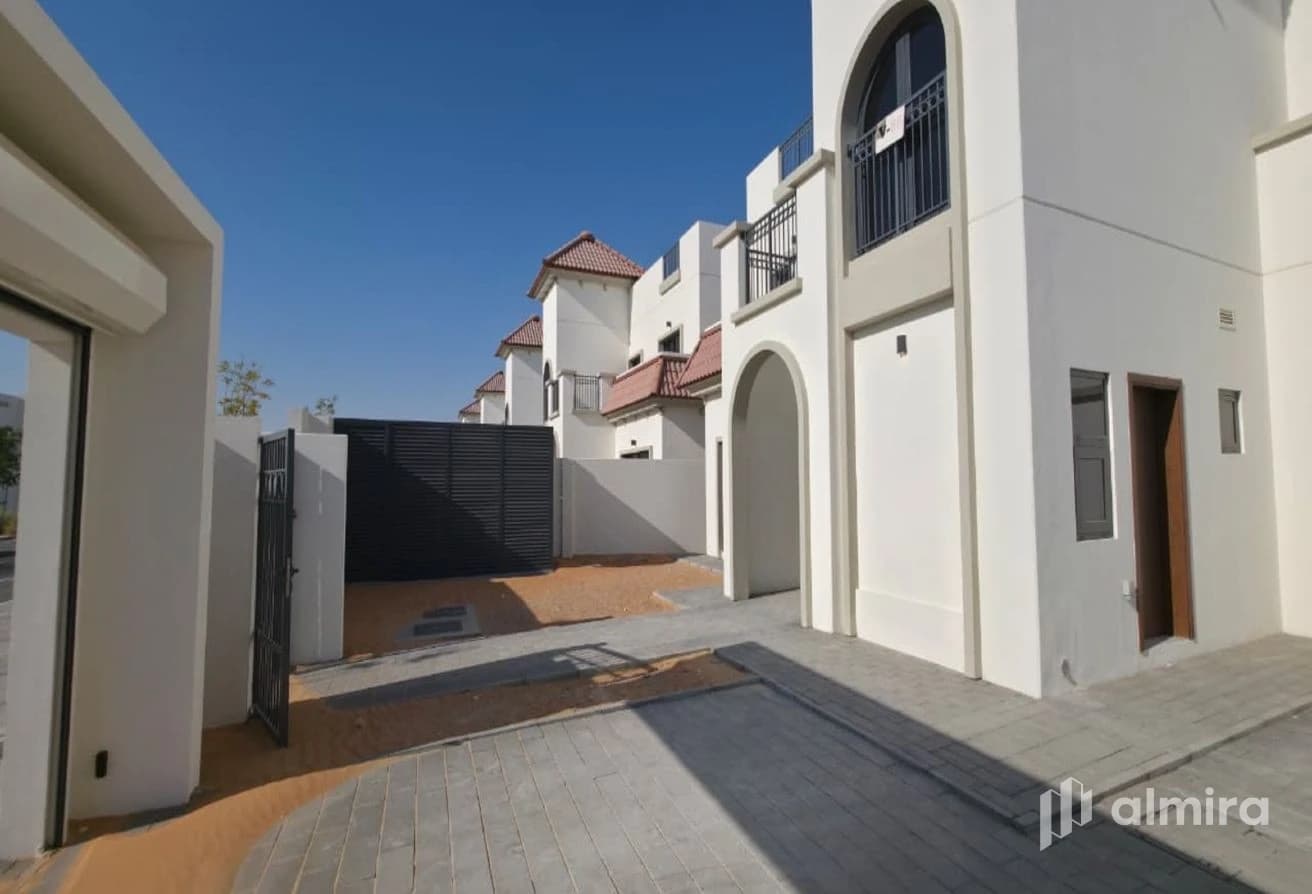 Brand New | Mediterranean Style | Double Row
