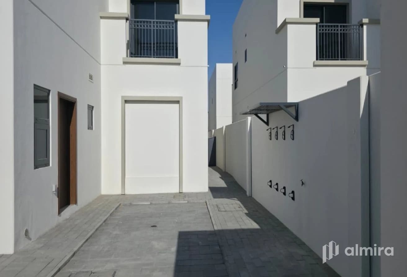 Brand New | Mediterranean Style | Double Row