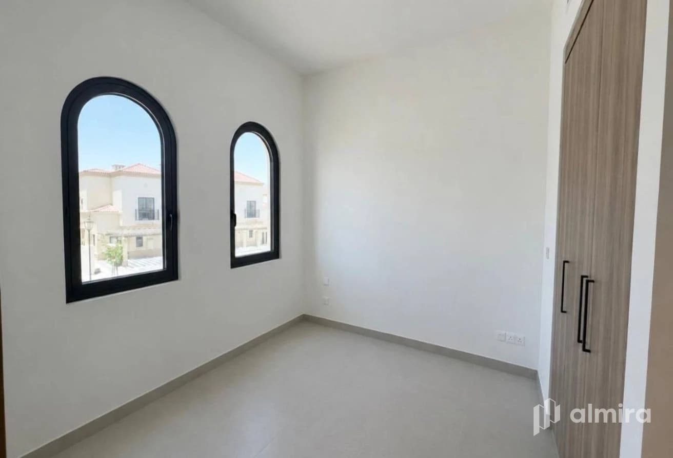 First User | Next To Corner | Bloom Toledo