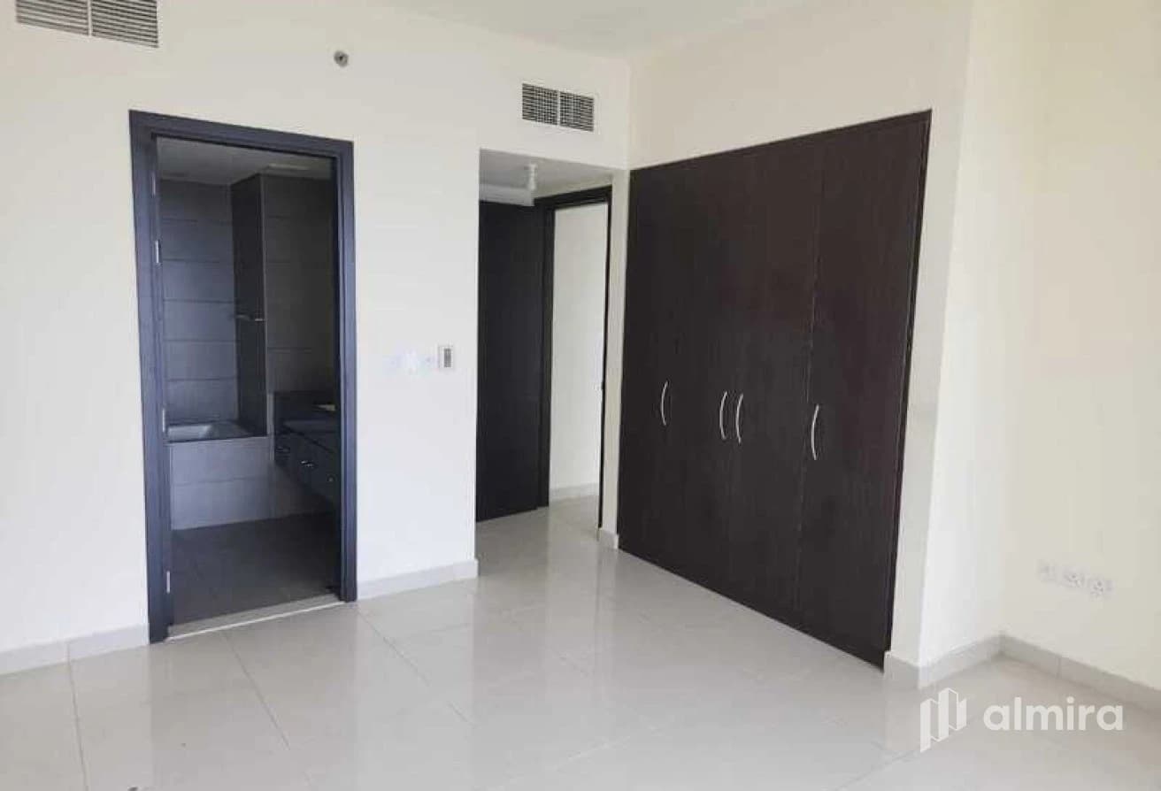 Sea View | High Floor | Pristine Condition