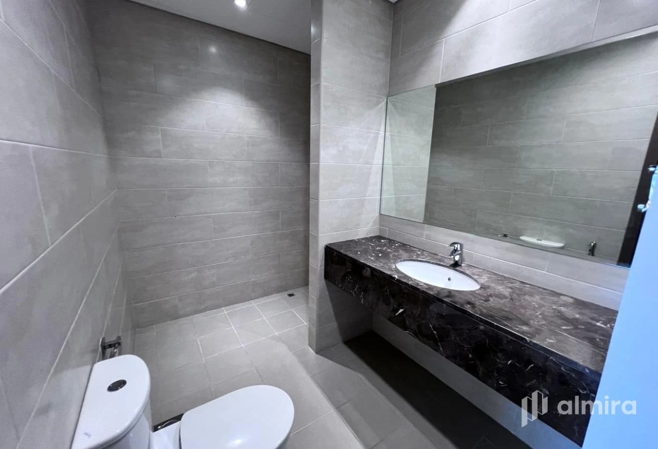 Ready to Move In | Pristine Condition | Prime Area