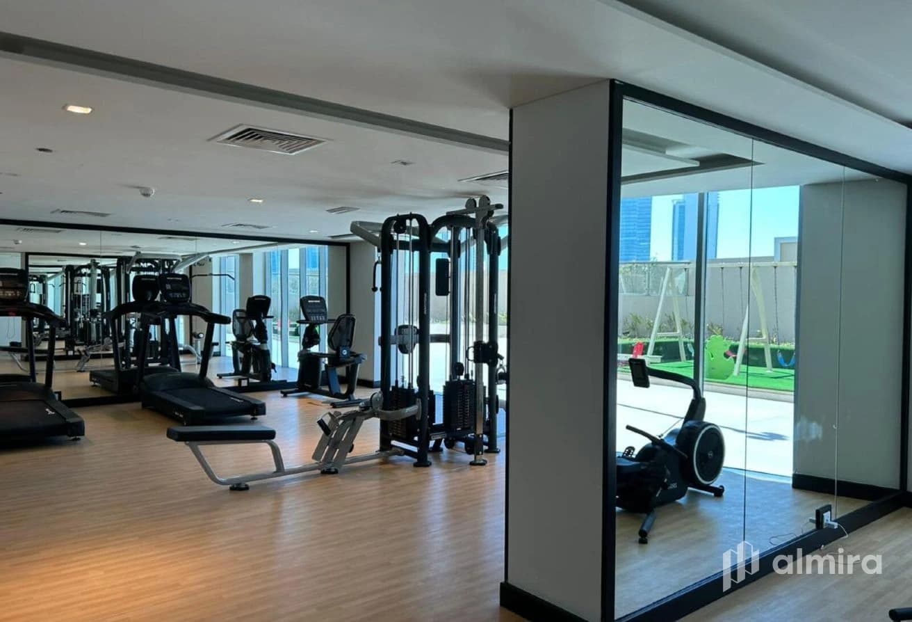 Sea View | Vacant | Modern Facilities