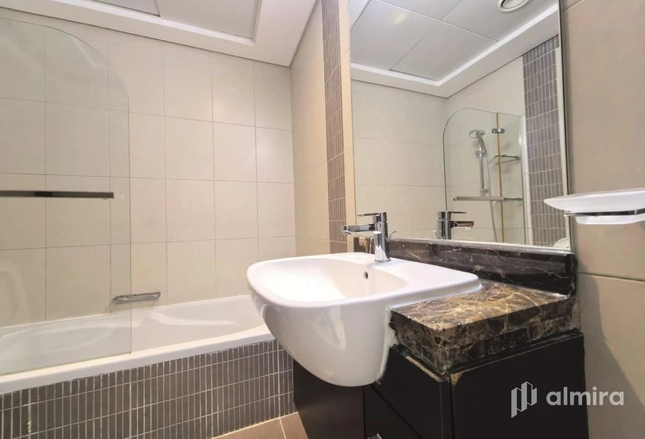 Vacant Soon | Up to 4 Payments | High Floor