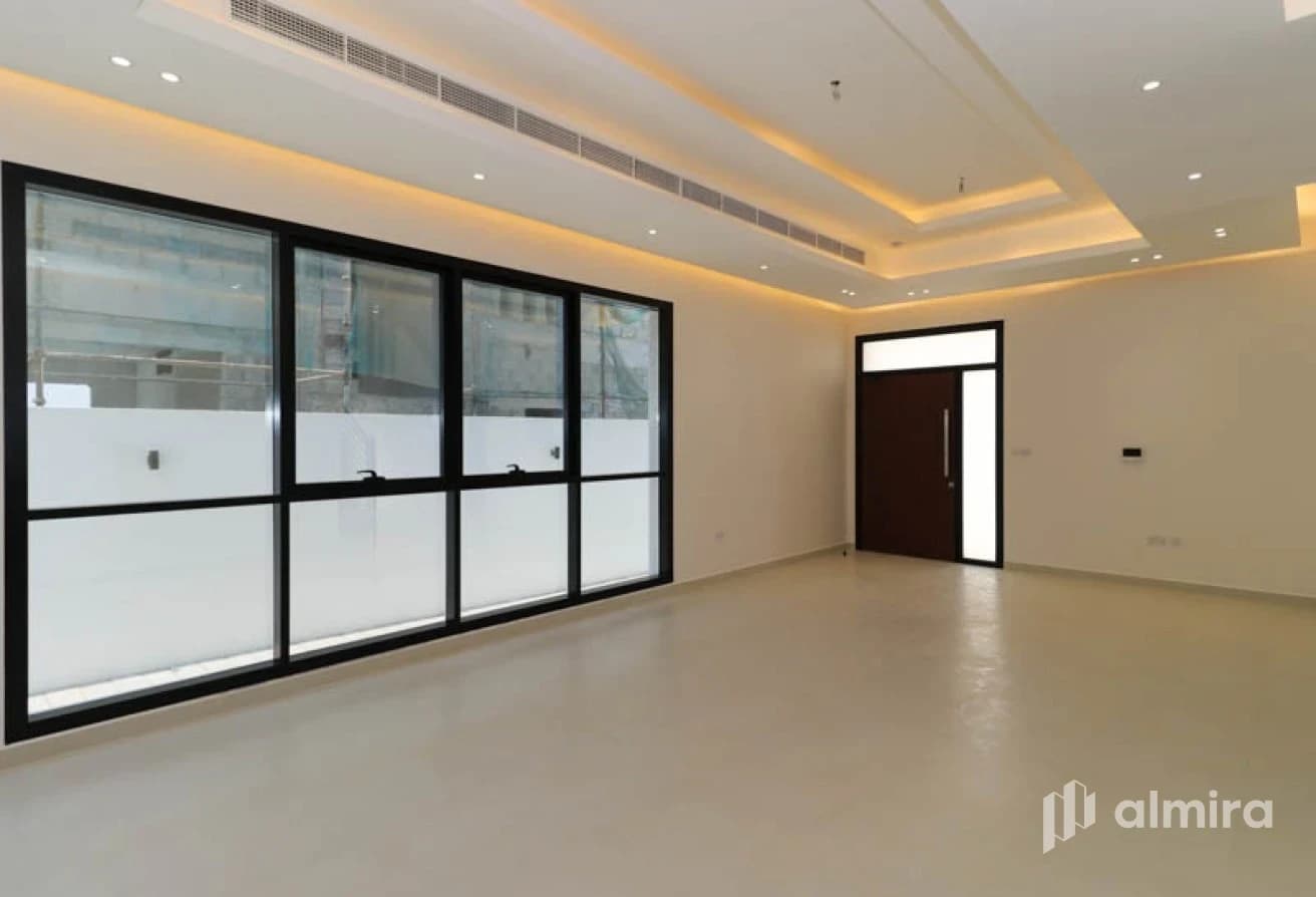 5BR+Maid's | Super Deluxe Finishes | Prime Living