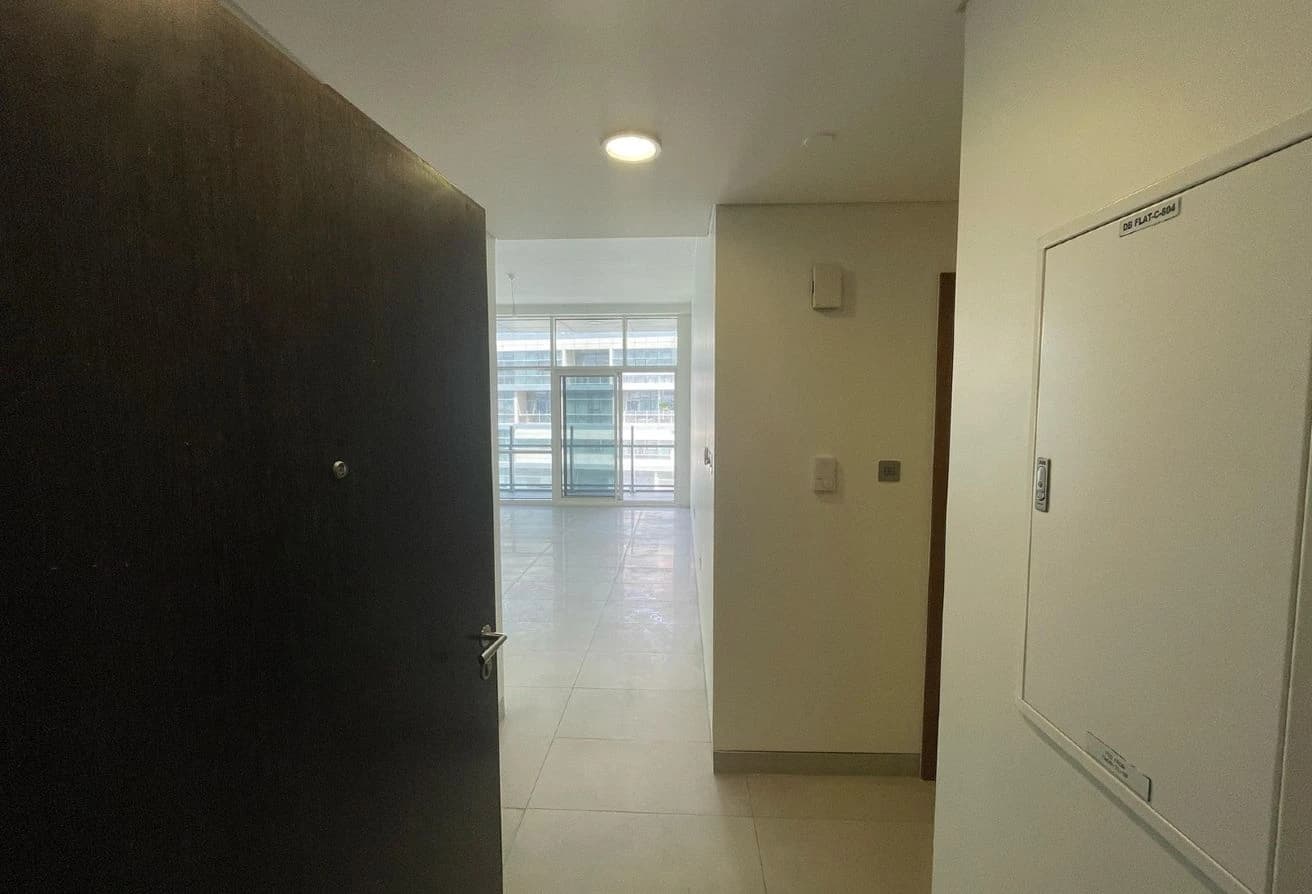 Hot Deal | Elegant 3BR+Maid | Prime Location