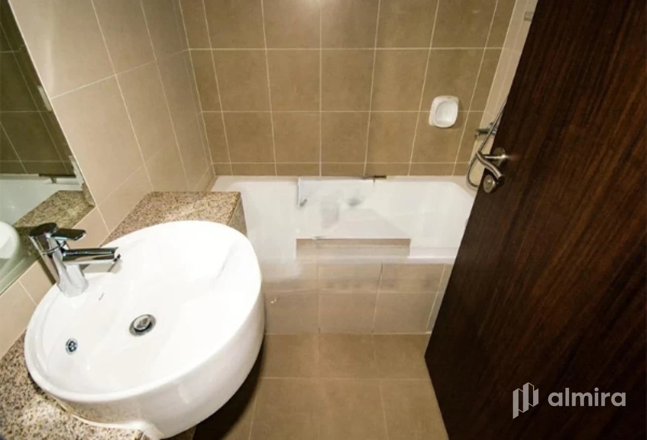 Corner | Sea View | High Floor | Rented