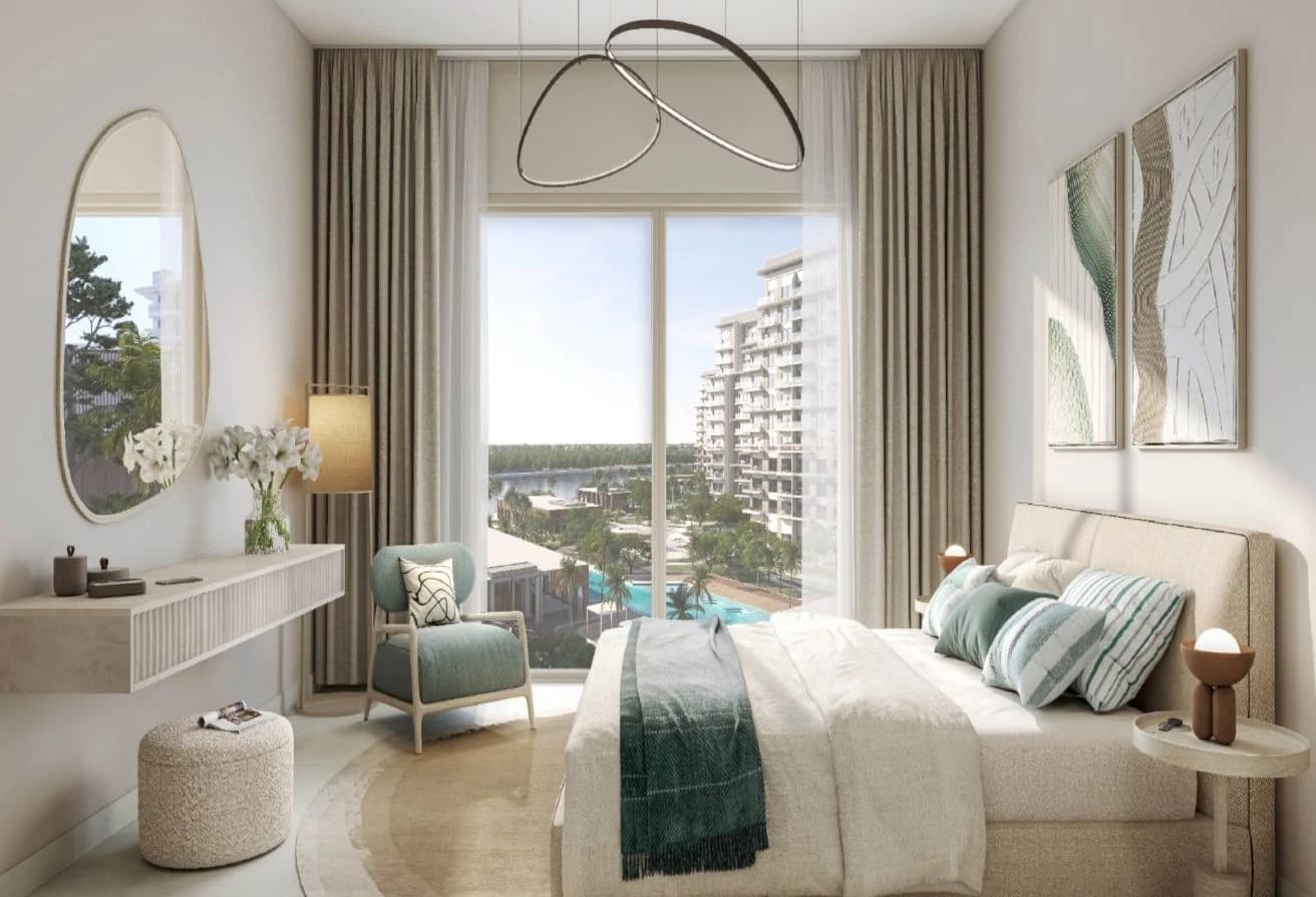 Clara Tower | Pool View | 2 Balconies