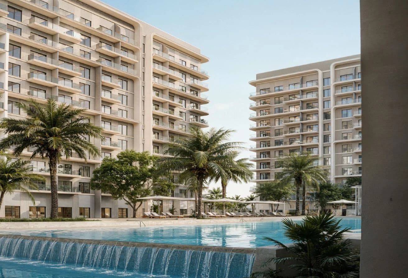 Clara Tower | Pool View | 2 Balconies