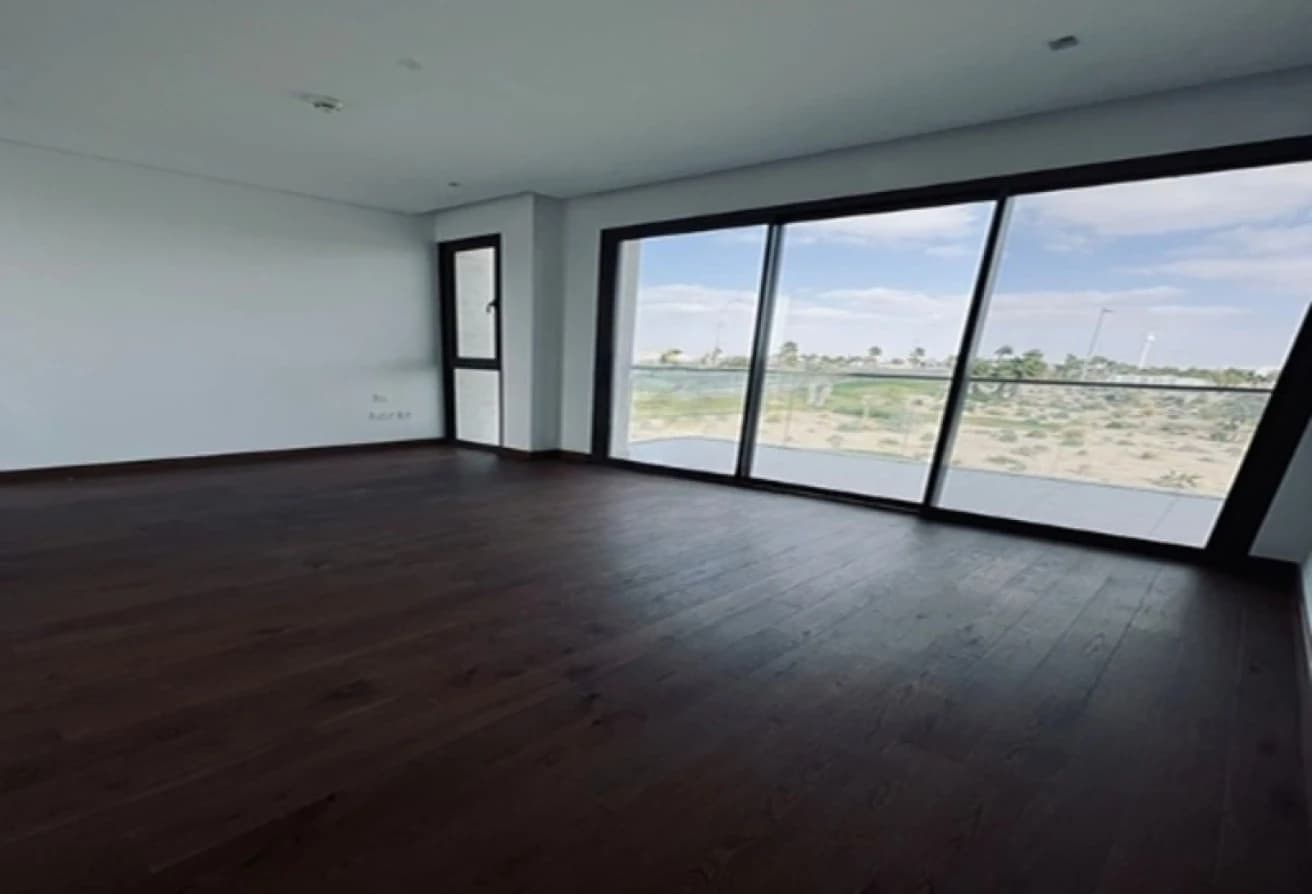Single Row | Good Condition | Family Home