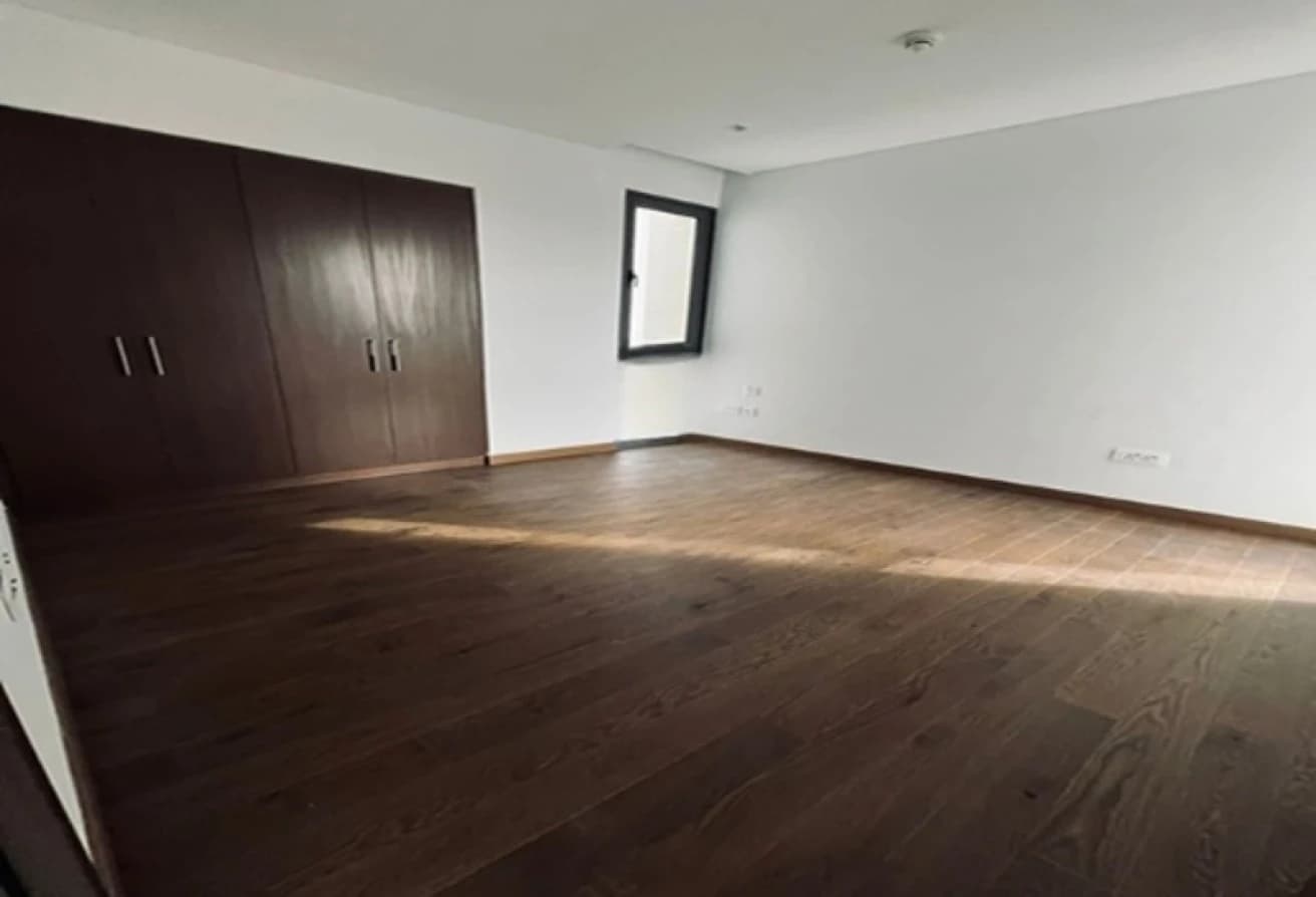Single Row | Good Condition | Family Home