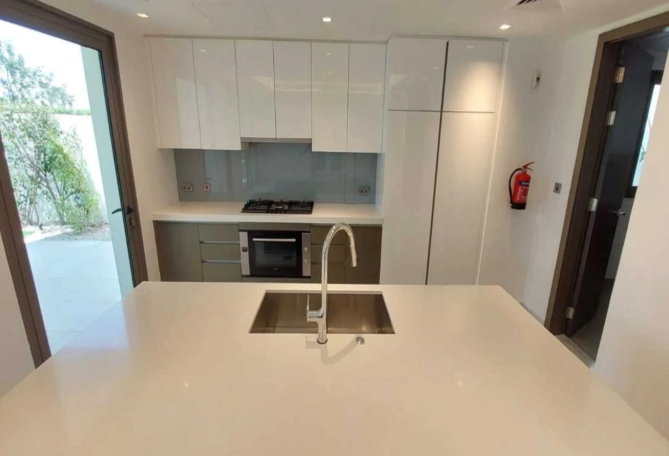 Single Row | Corner Villa | Good Condition