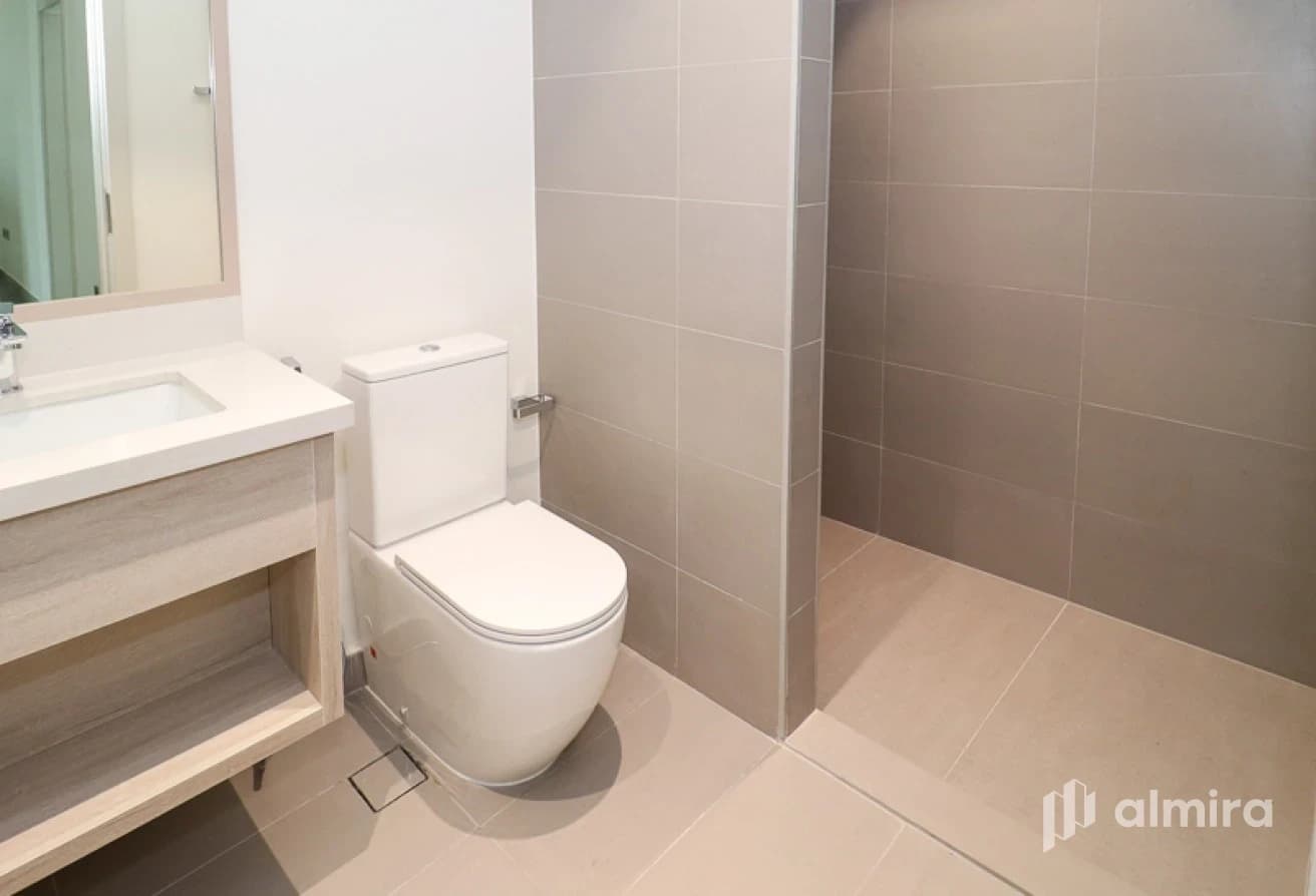 Next To Corner | Ready To Move In | Family Home