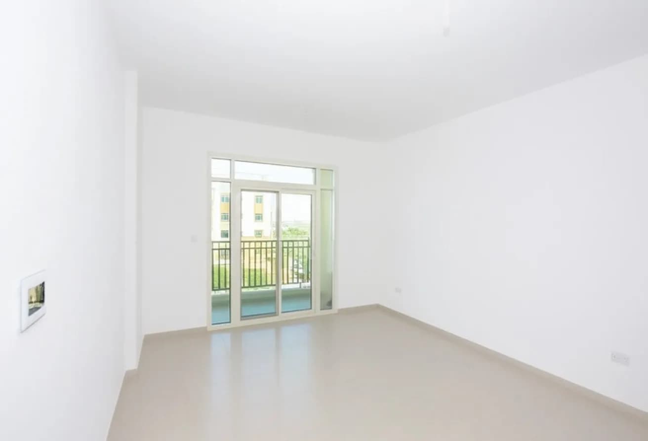 Occupied | Amazing Community | Pristine Condition