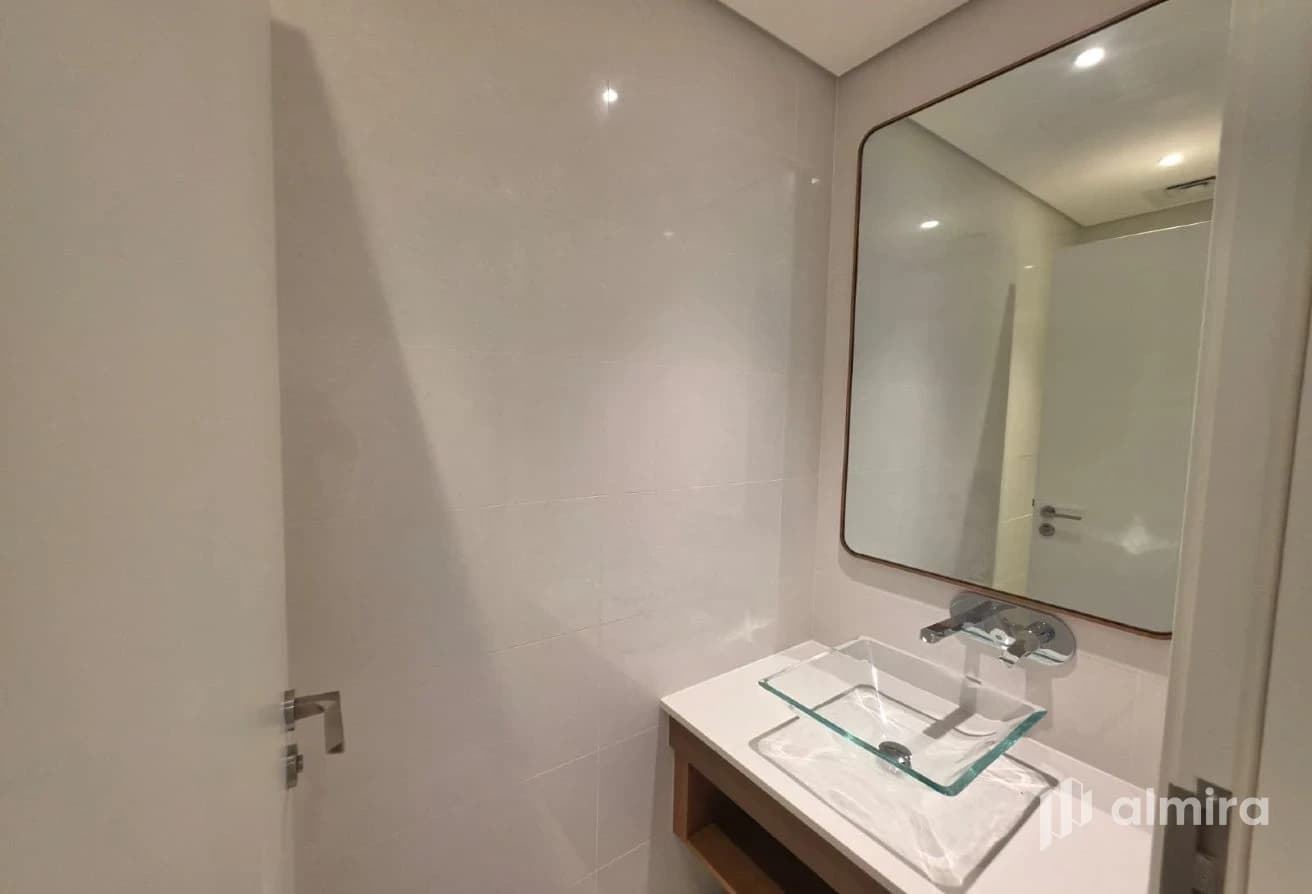 Sea View | Move in Ready | Prime Location