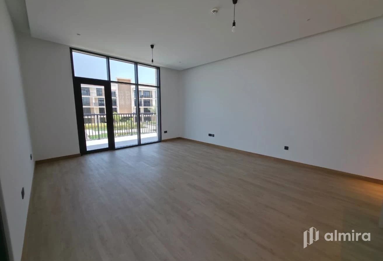 Corner 2BR+M | Exclusive Unit | Move in Ready