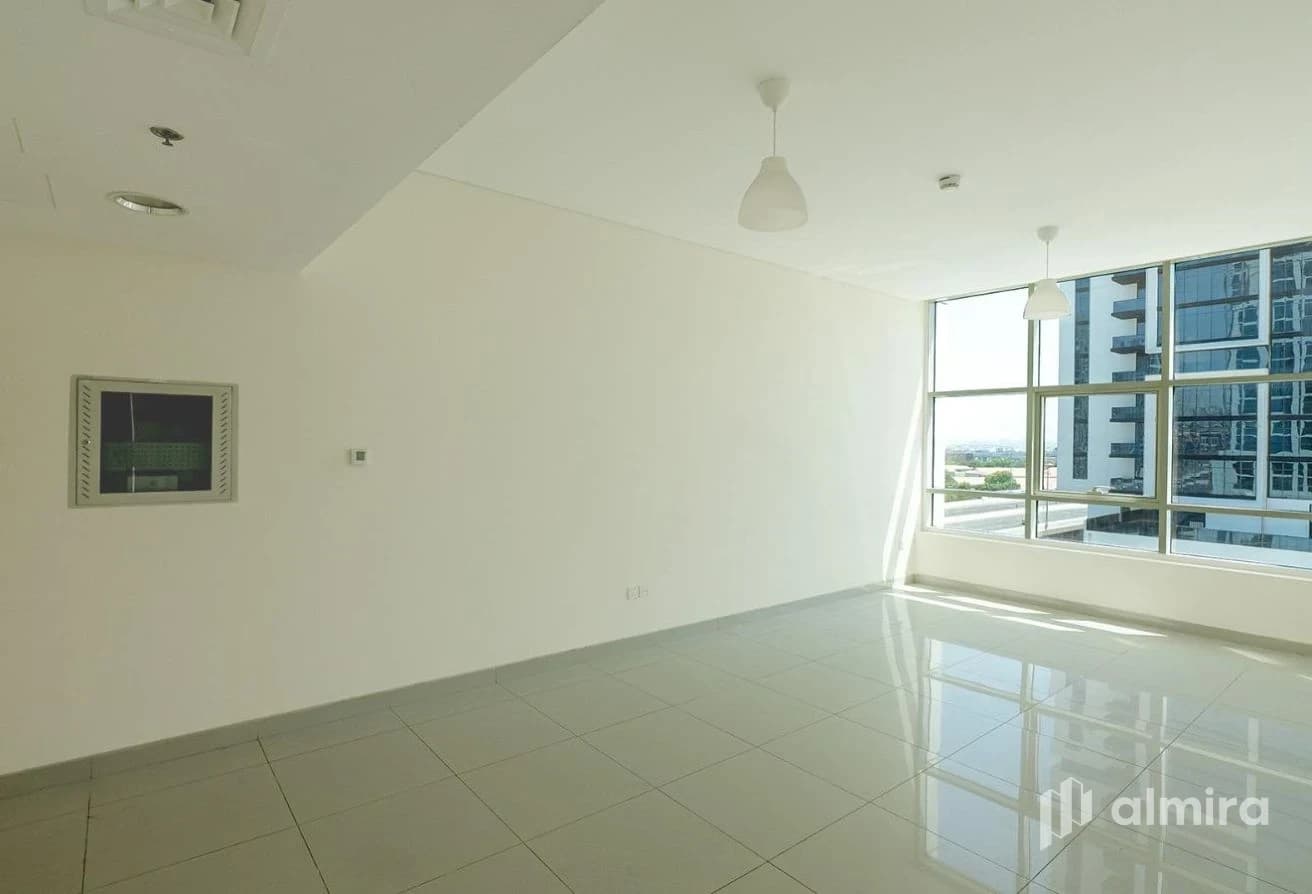 Corner 2BR+M | Exclusive Unit | Move in Ready