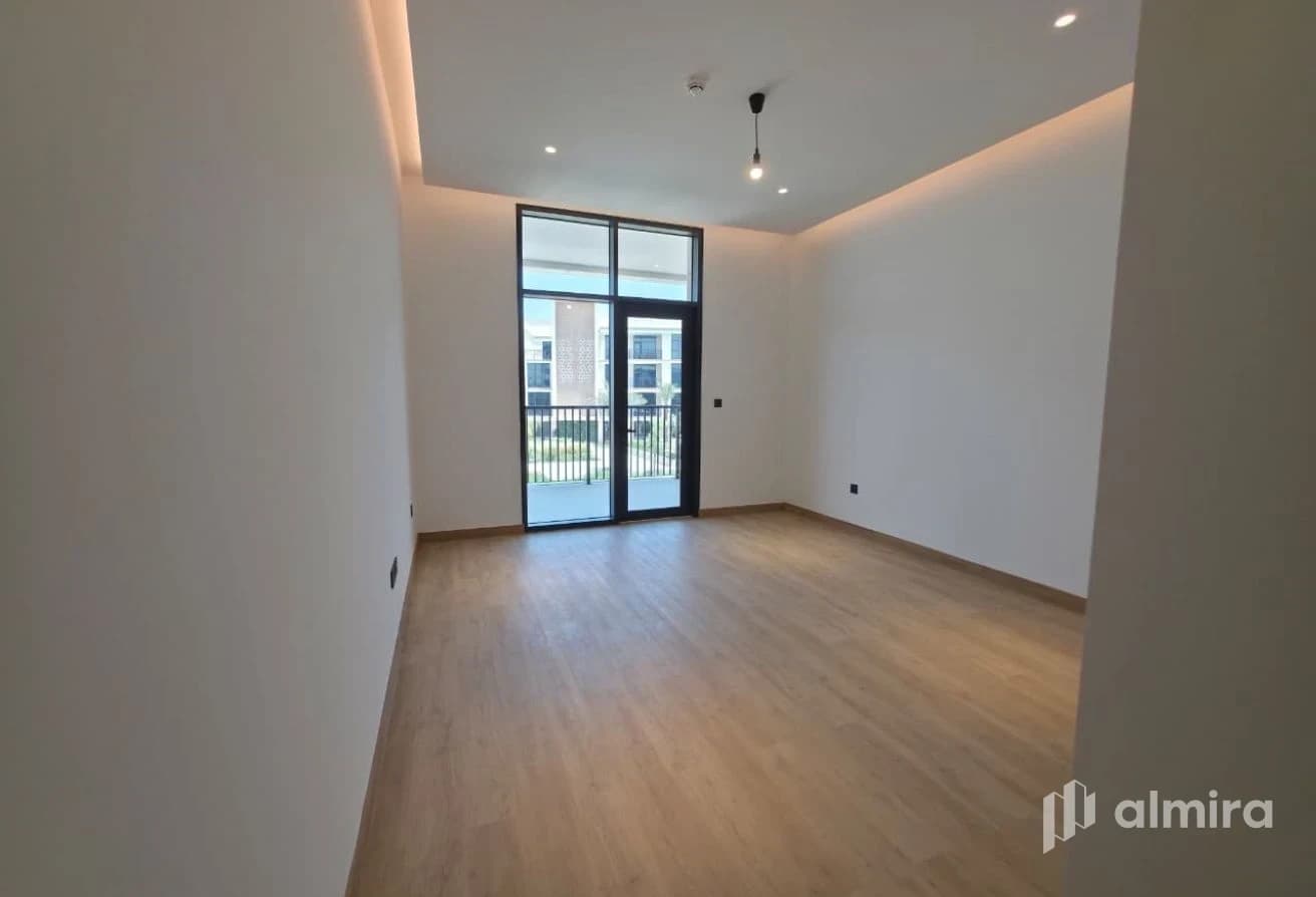 Corner 2BR+M | Exclusive Unit | Move in Ready