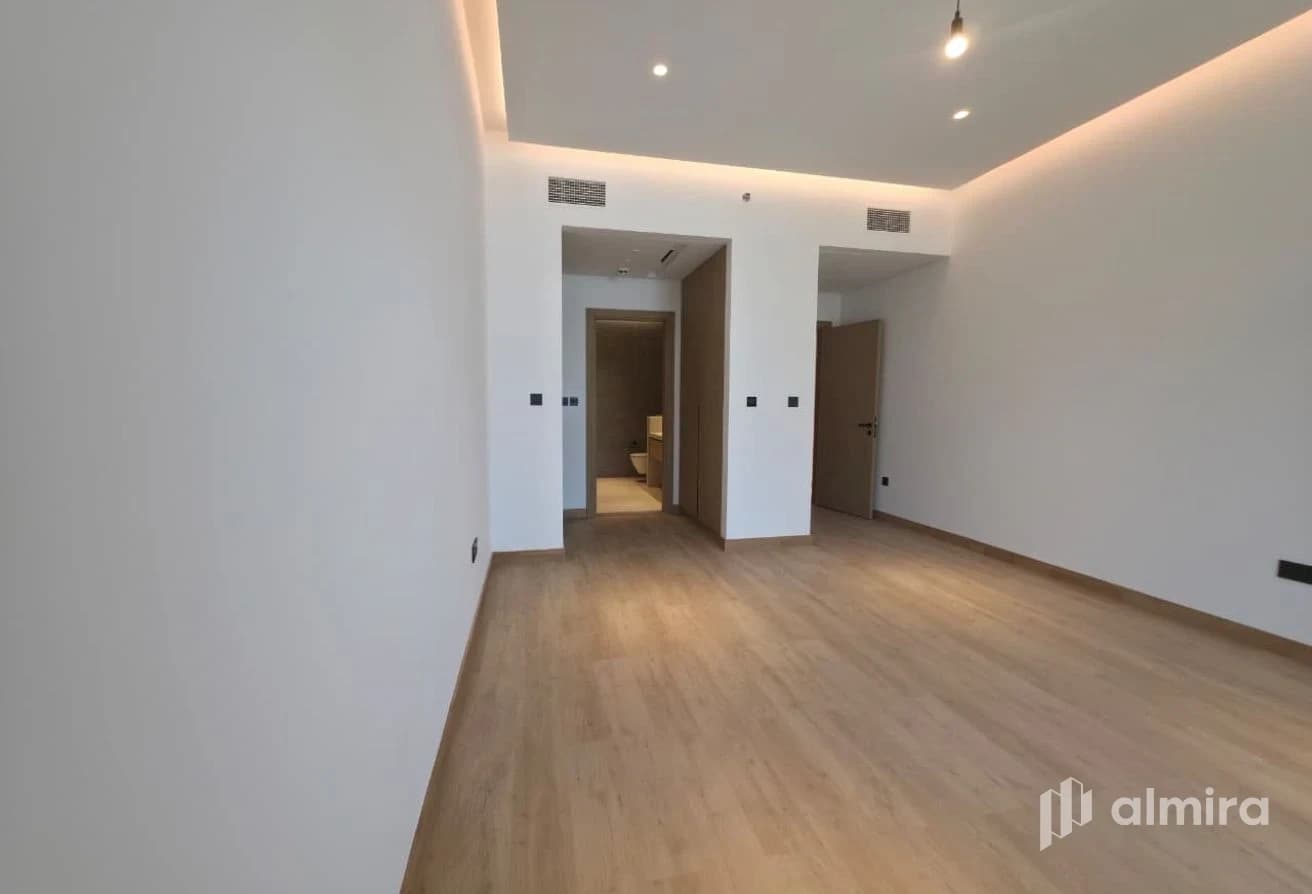 Corner 2BR+M | Exclusive Unit | Move in Ready