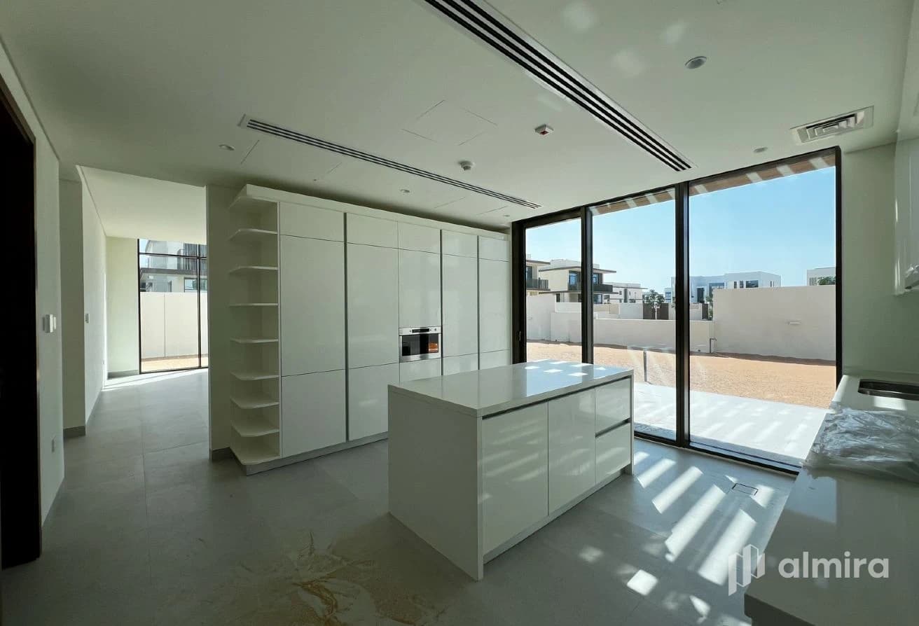 Type V4 Executive | Premium Amenities | Prime Home