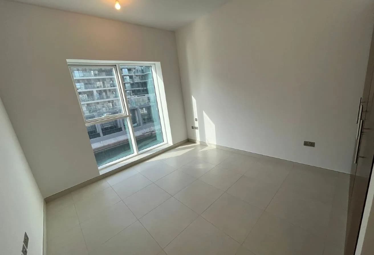 Canal View | 3BR+Maid | Building P-2063