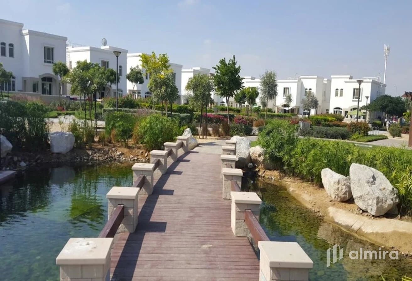 Breeze Community | 2BR+1 TH | Good Condition