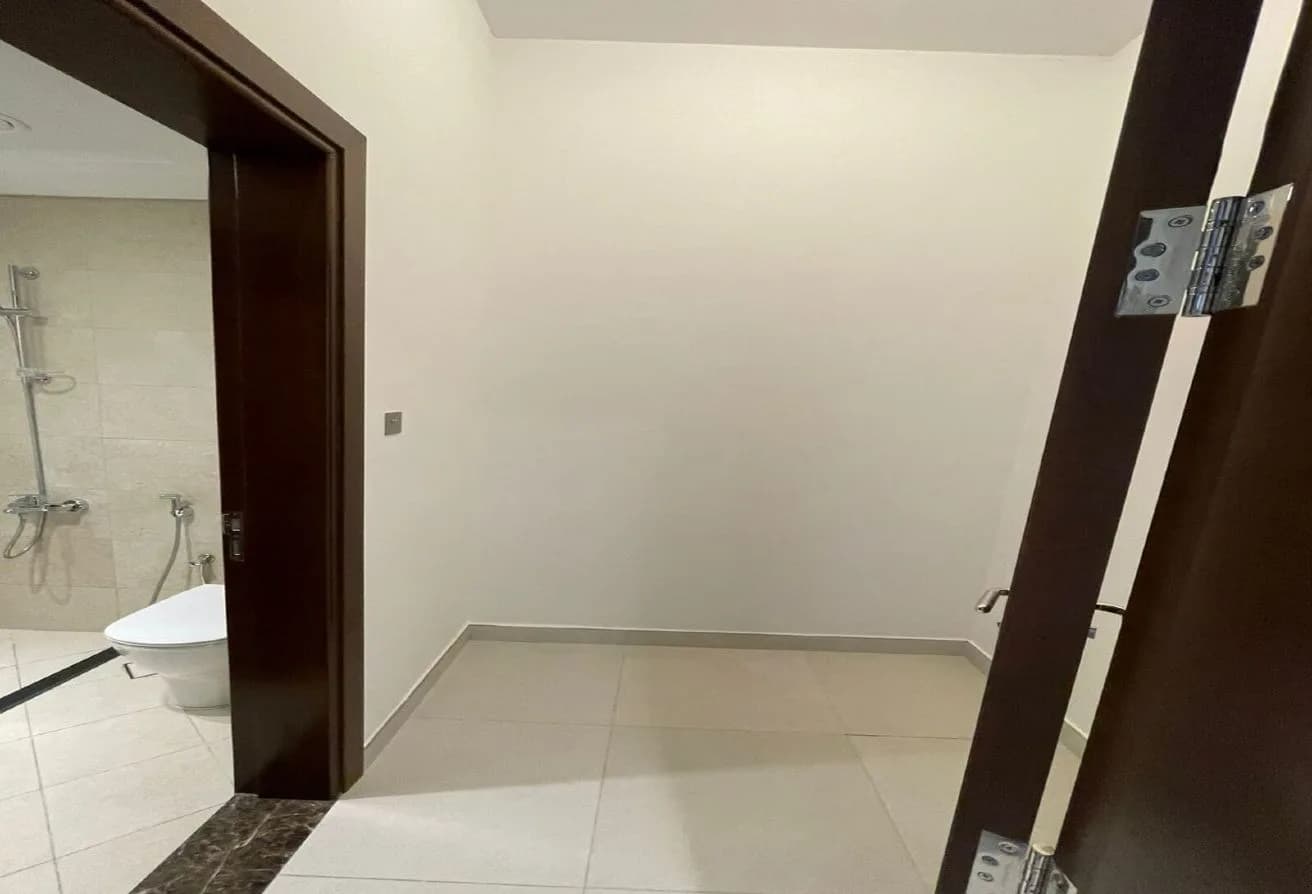 Canal View | 3BR+Maid | Building P-2063
