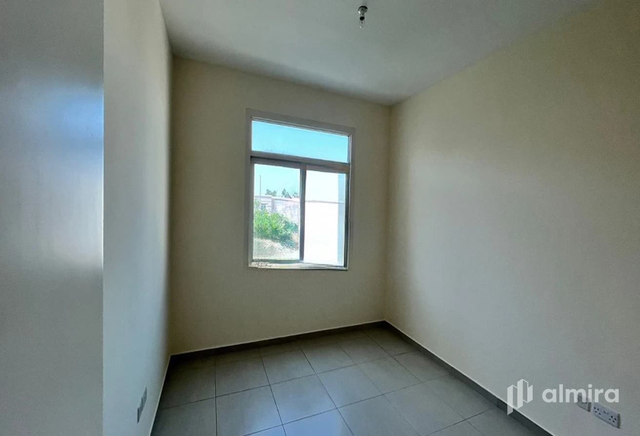 Oasis Building | Good Condition | Ideal Investment
