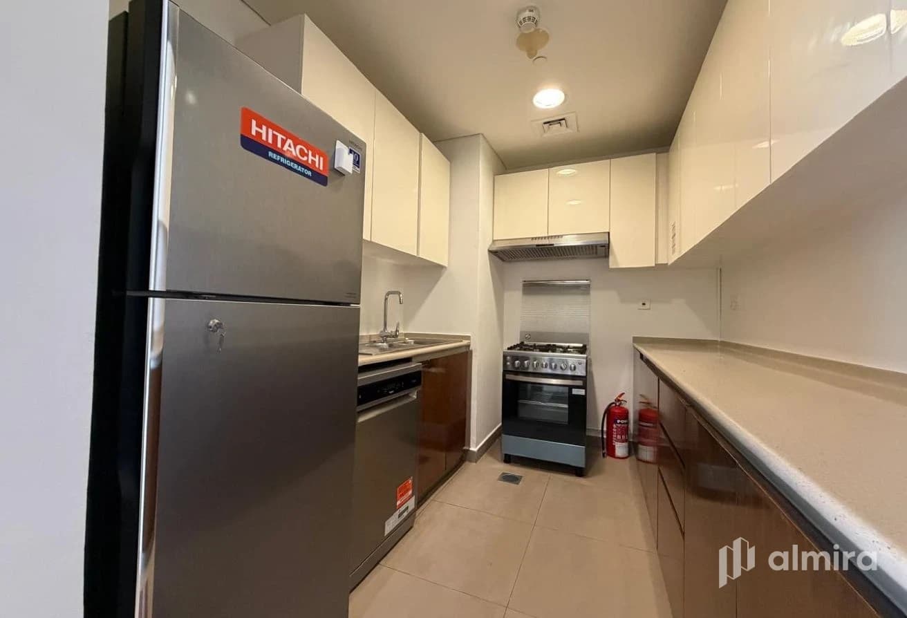 Good Condition | Vacant | Full Kitchen Appliances