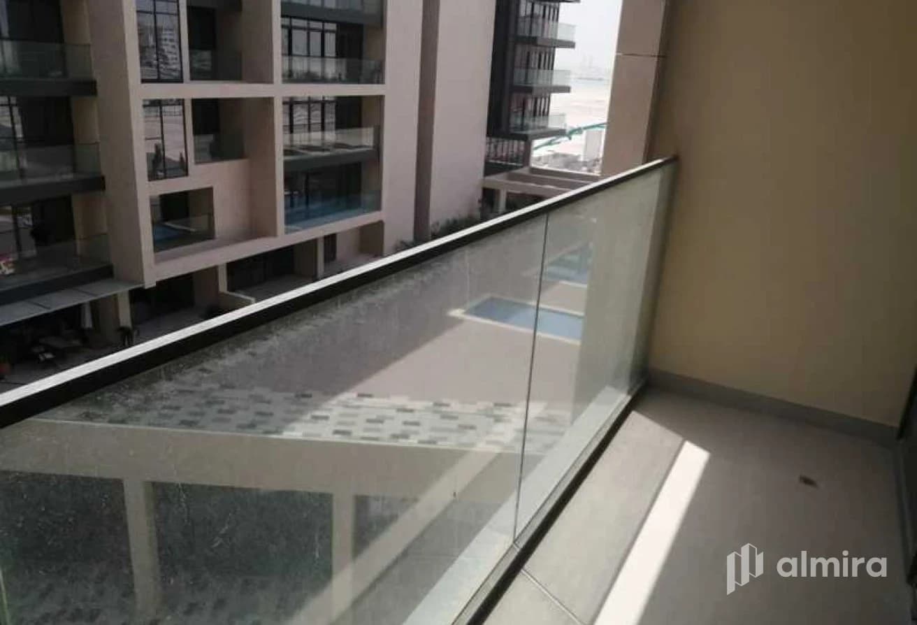 Good Condition | Studio w/ Balcony | Premium Area