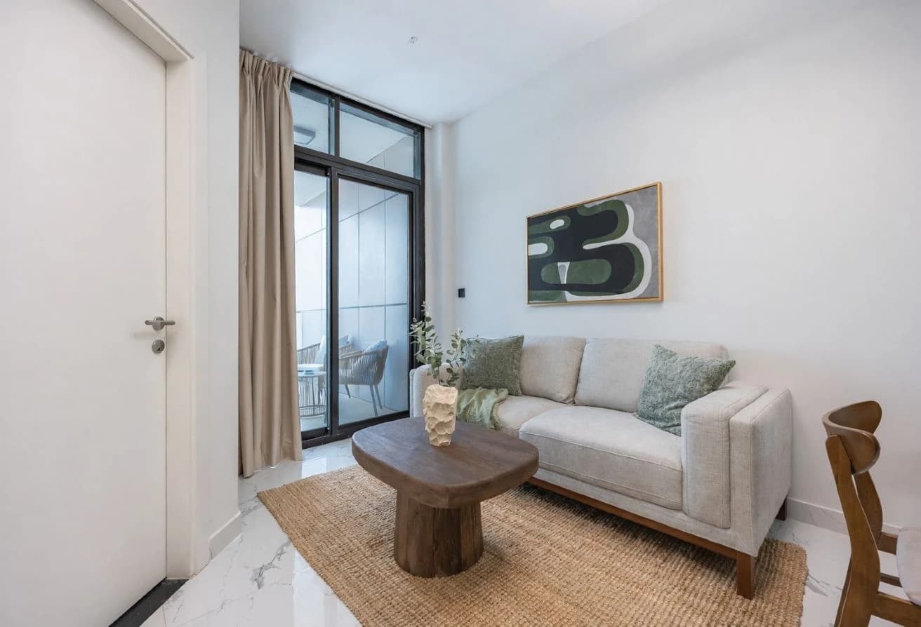 Furnished | High Floor | 1BR Junior | Pool View