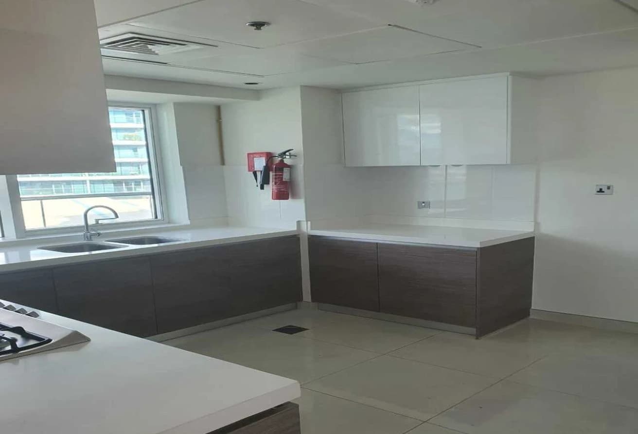 Sea View | 3BR+Maid | Corner Unit