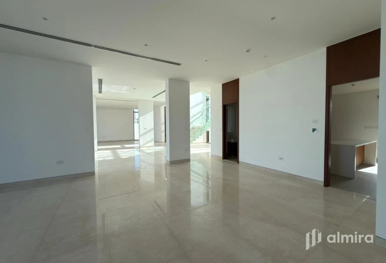 Modern Layout | Brand New | Huge Plot