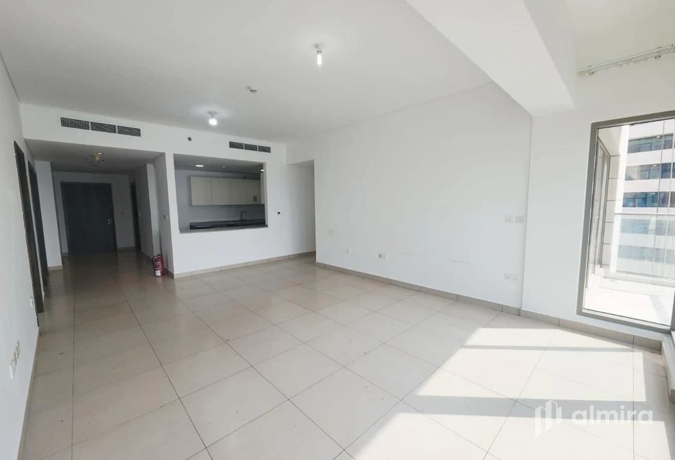 High Floor | Ready to Move In | Prime Location
