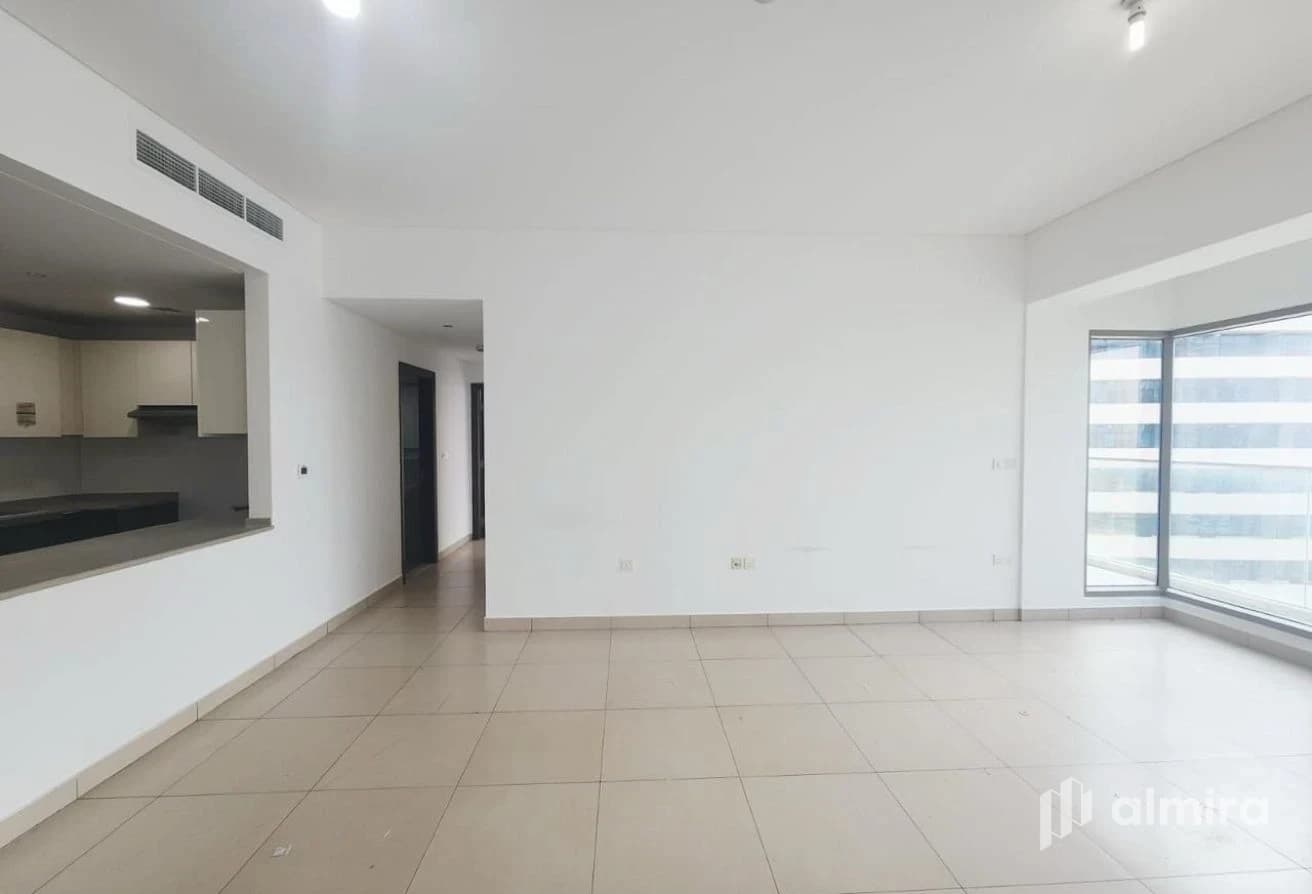 High Floor | Ready to Move In | Prime Location
