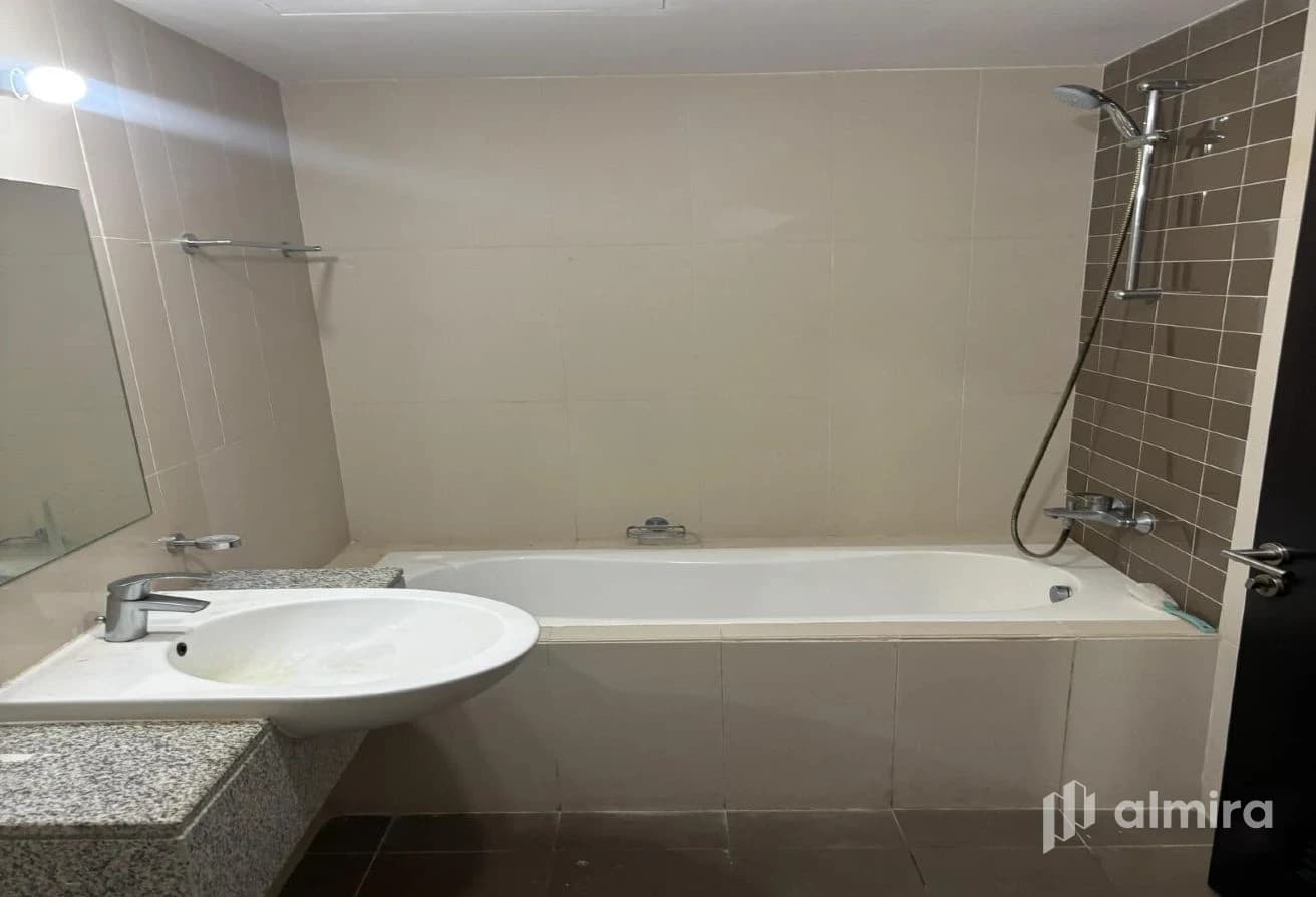 High Floor | Good Condition | Prime Location