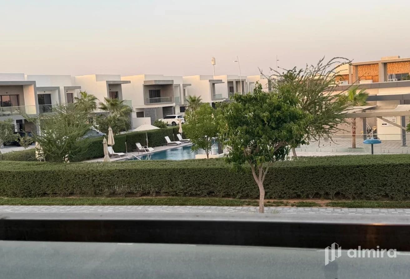Single Row | Near The Pool | Ready To Move In