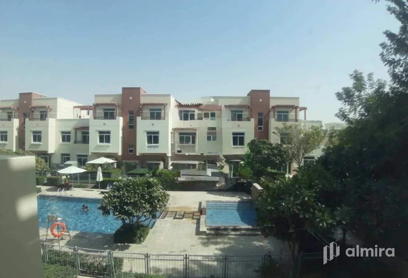 Aman Bldg | Corner 2BR+Maid | High Floor