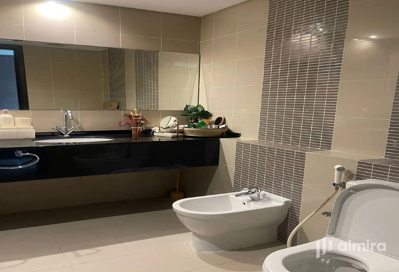 High Floor | Furnished | Sea View | Prime Location