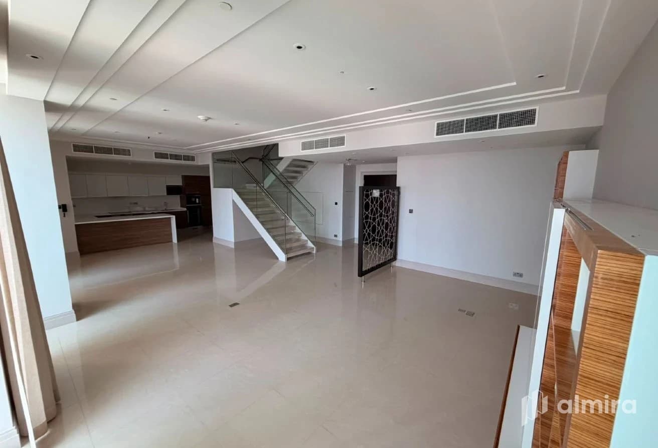 High Floor | 2BR Duplex | Sea View